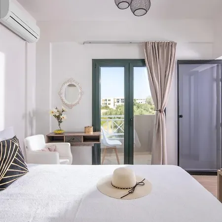 New Aether Apts Near The Sea Apartamento