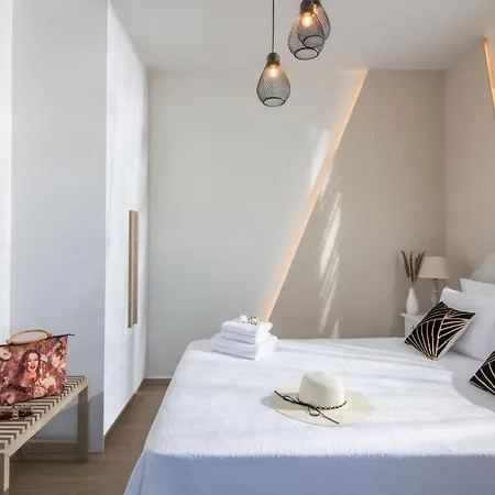 New Aether Apts Near The Sea Χερσόνησος