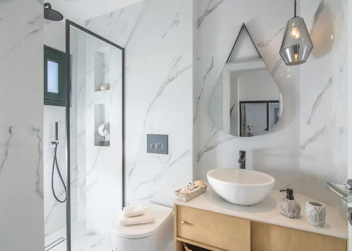 New Aether Apts Near The Sea Lejlighed *